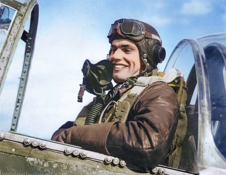 WWII - USAAF Pilot in Cockpit